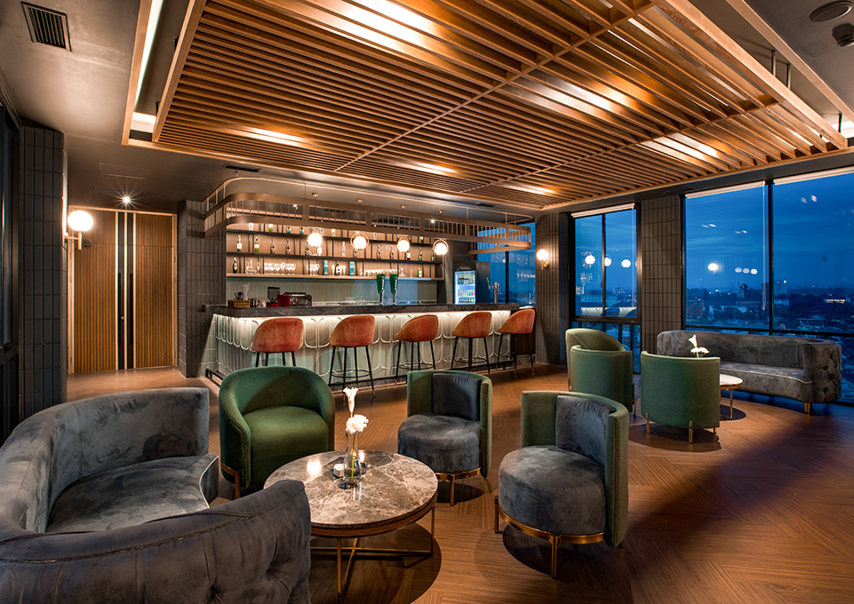 Skyline Lounge